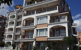 Апартаменти Вила Анторини
